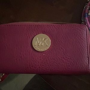 Michael kors wallet